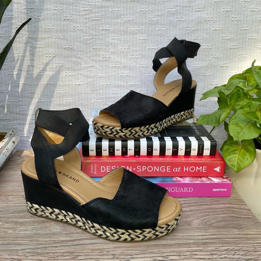 ✨LAND’S END✨ Black Espadrille Wedge Sandals